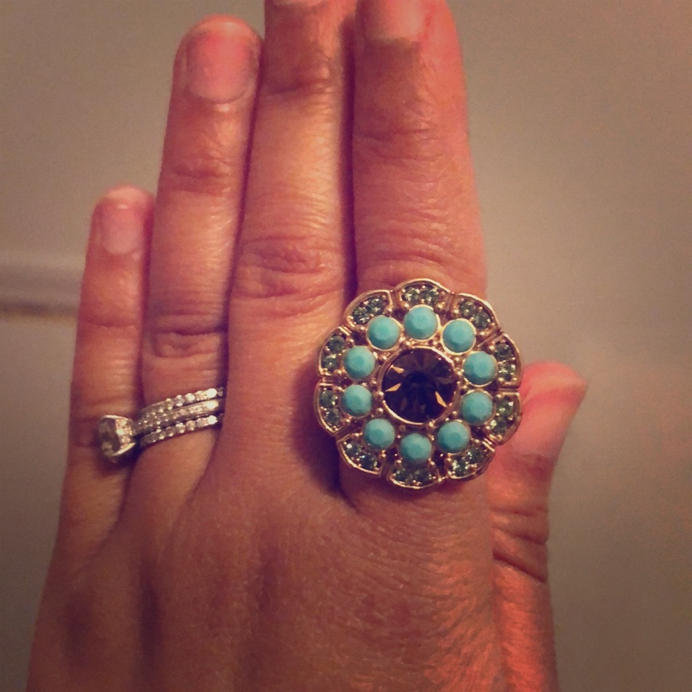 Glamorous purple and turquoise cocktail ring!
